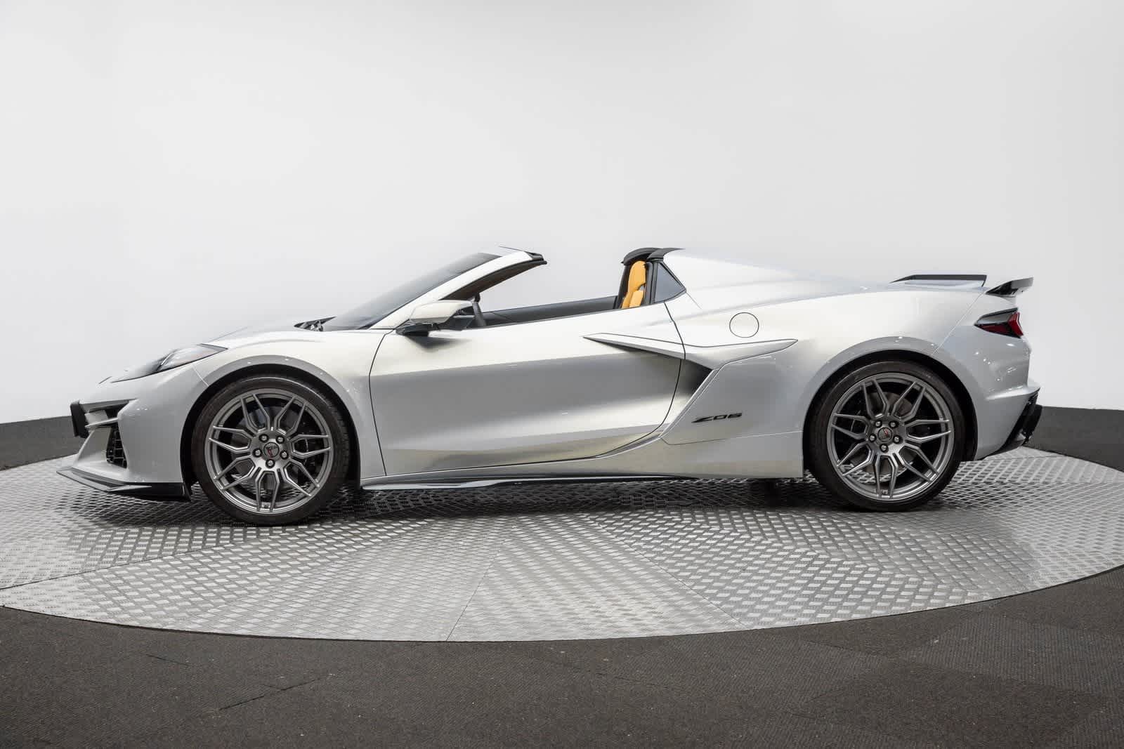 2024 Chevrolet Corvette 2LZ