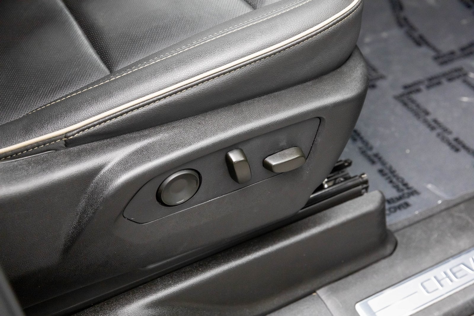 Chevrolet Suburban Premier 2024