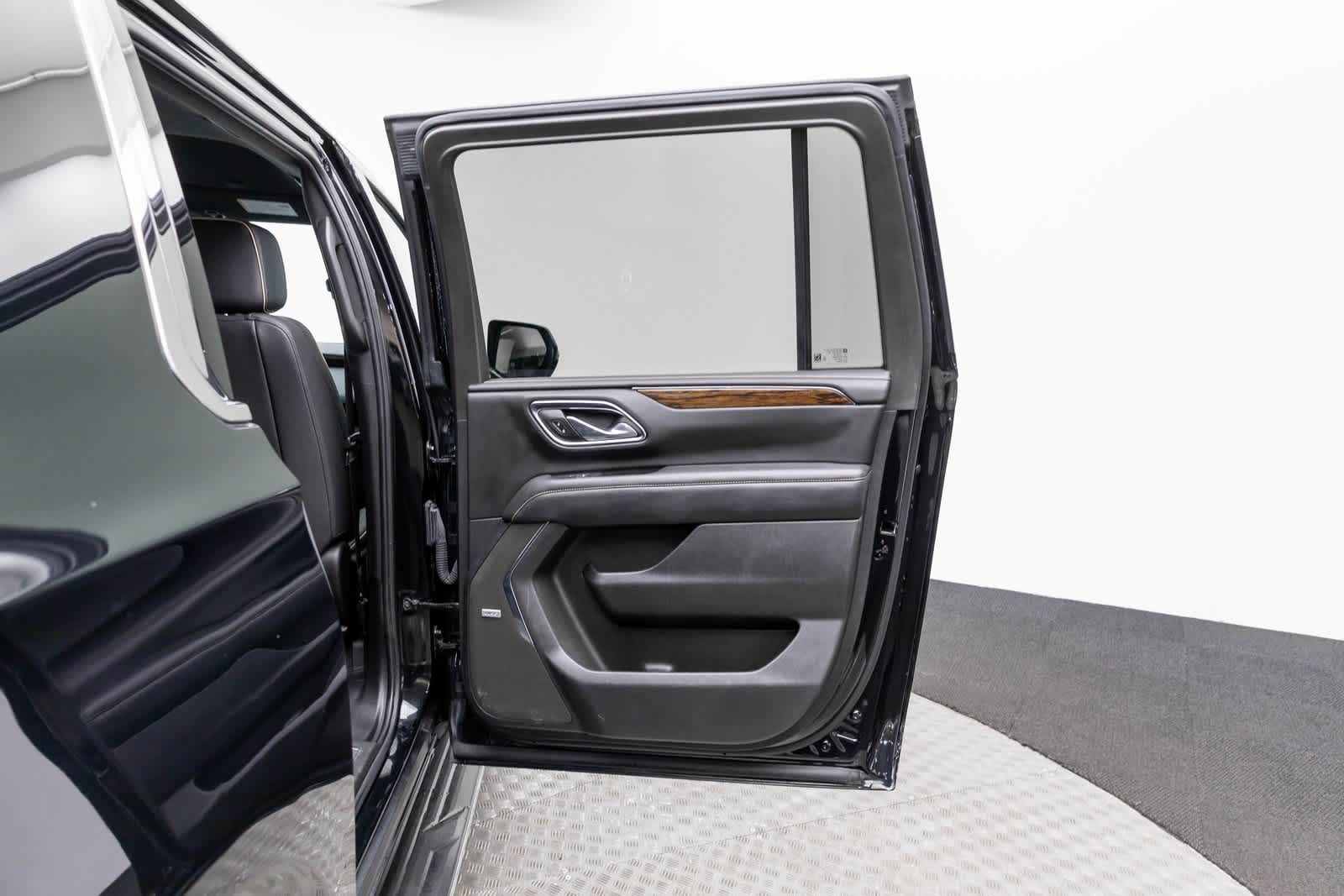 Chevrolet Suburban Premier 2024