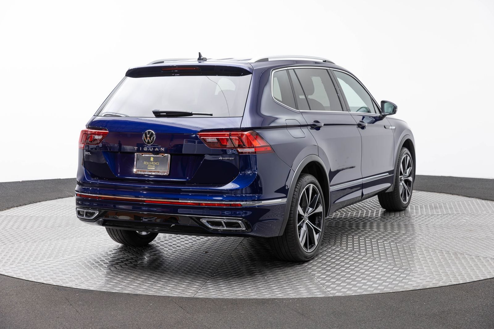 Volkswagen Tiguan SEL R-Line 2023