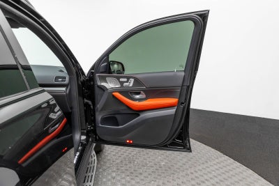 Mercedes-Benz AMG® GLE 63 y GLE 63 S de 2025