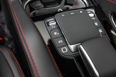 Mercedes-Benz AMG® GLE 63 y GLE 63 S de 2025