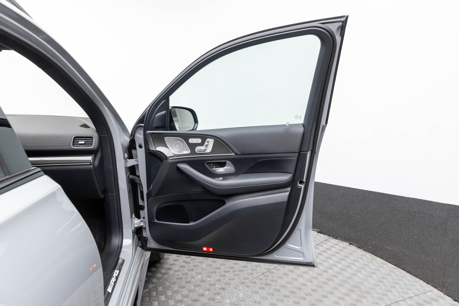 Mercedes-Benz AMG® GLE 63 y GLE 63 S de 2025