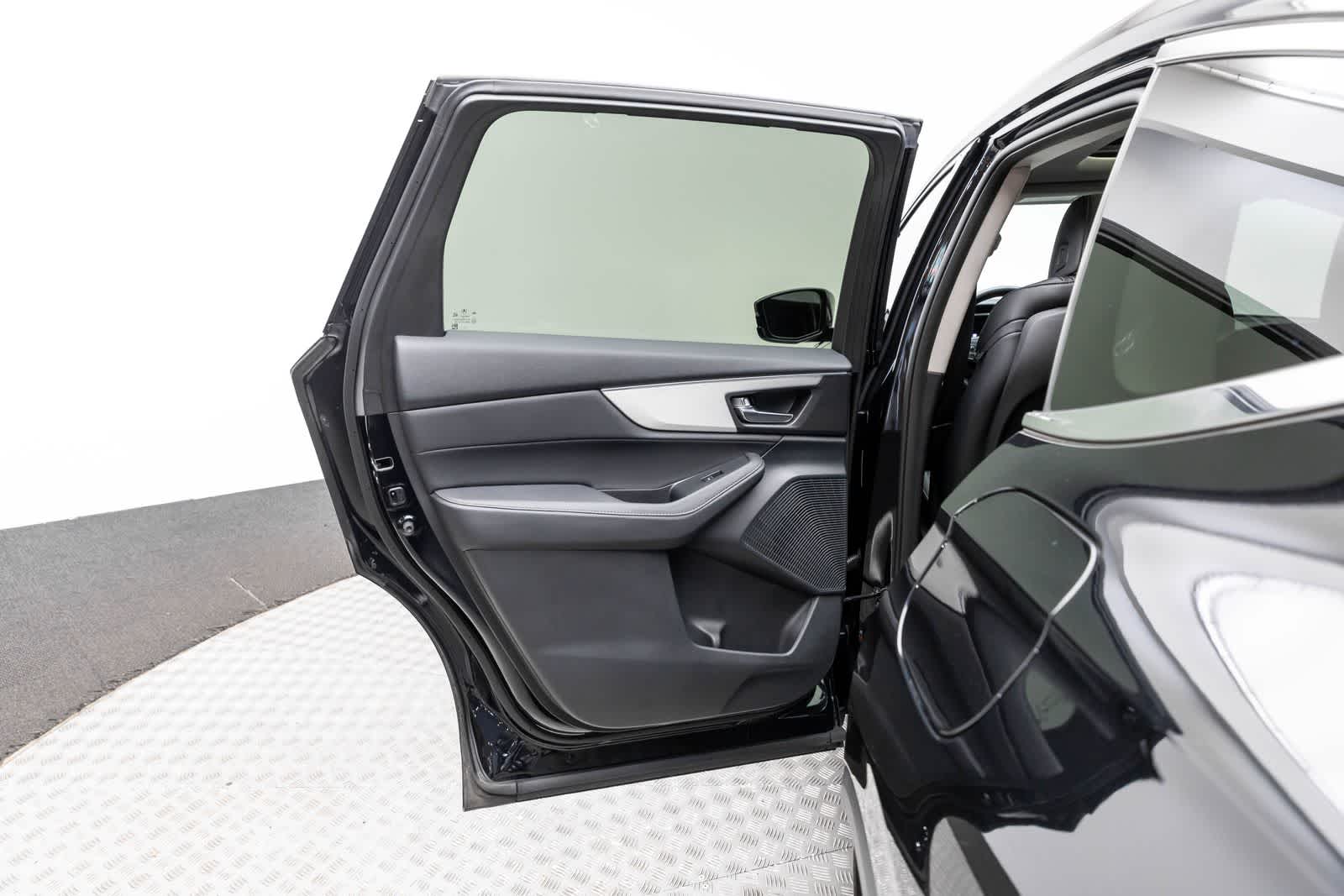 Acura MDX SH-AWD 2023