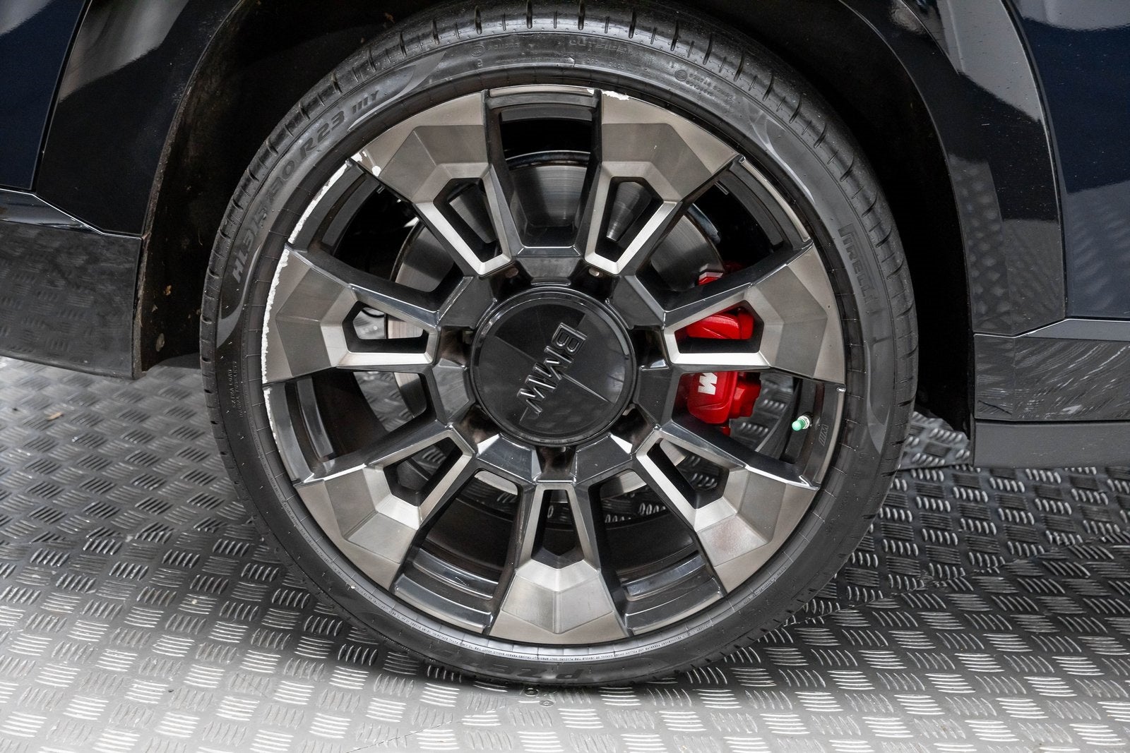 2024 BMW XM Sports Activity Vehicle