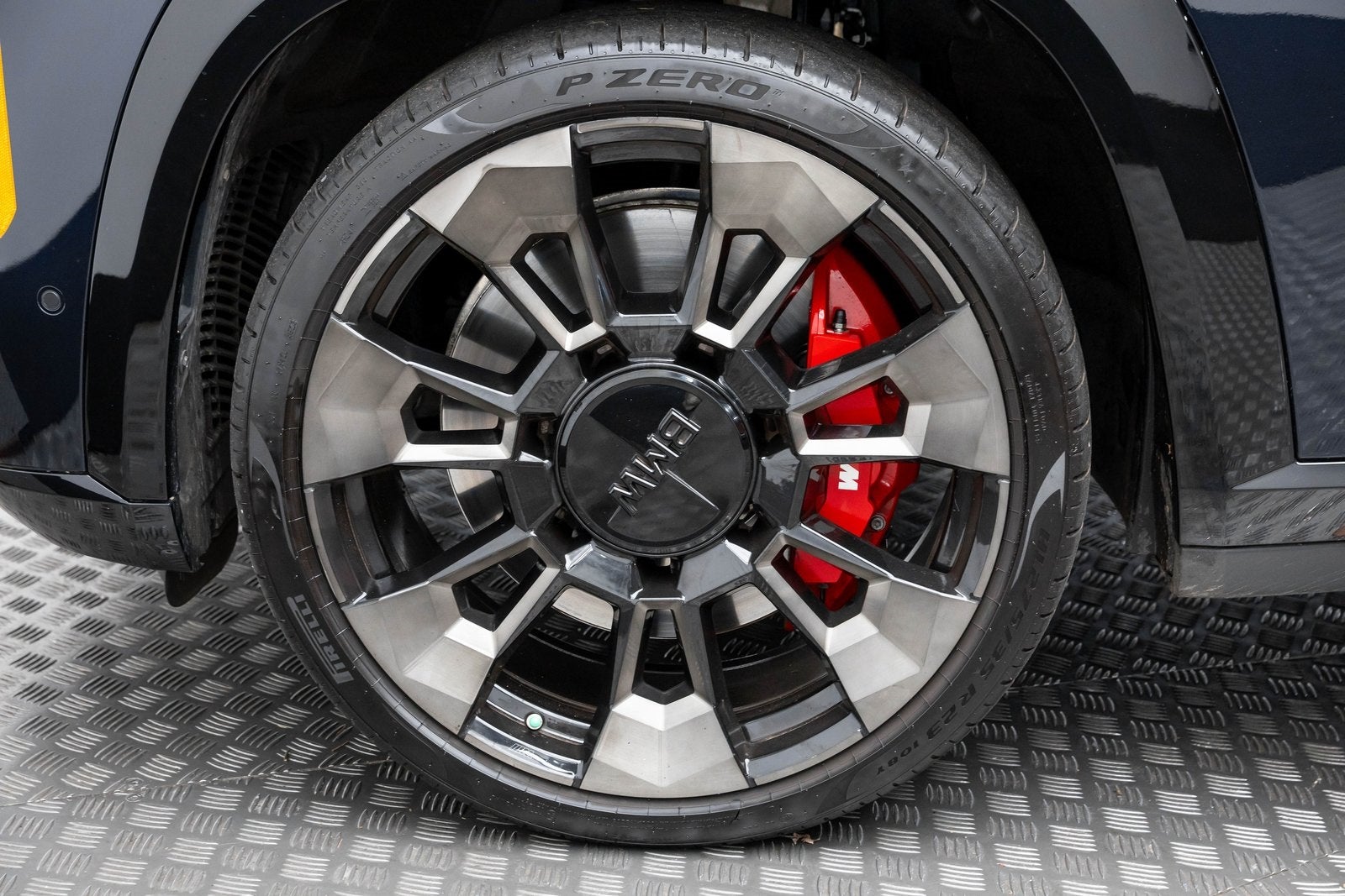 2024 BMW XM Sports Activity Vehicle