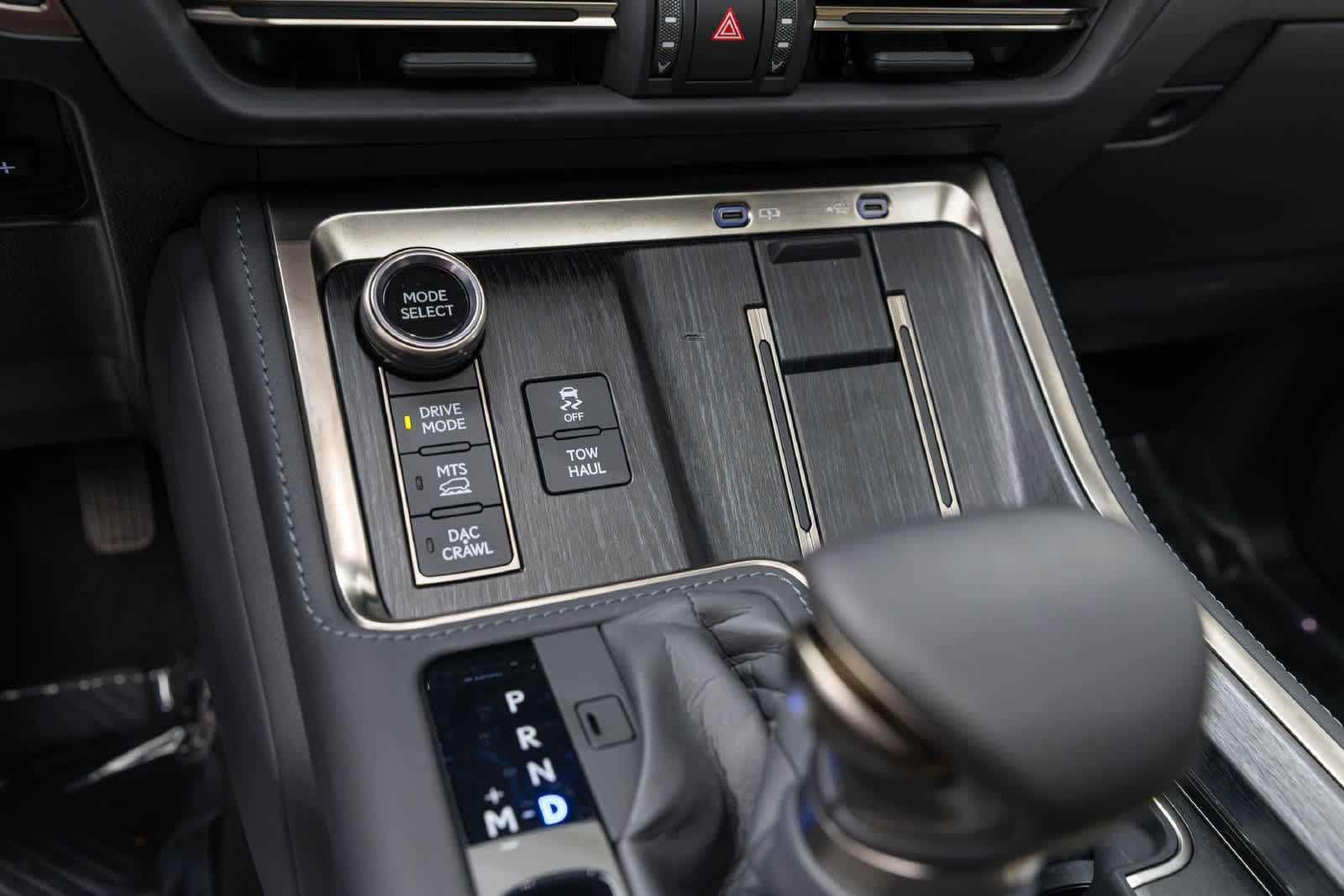 Lexus GX 550 Overtrail+ 2025