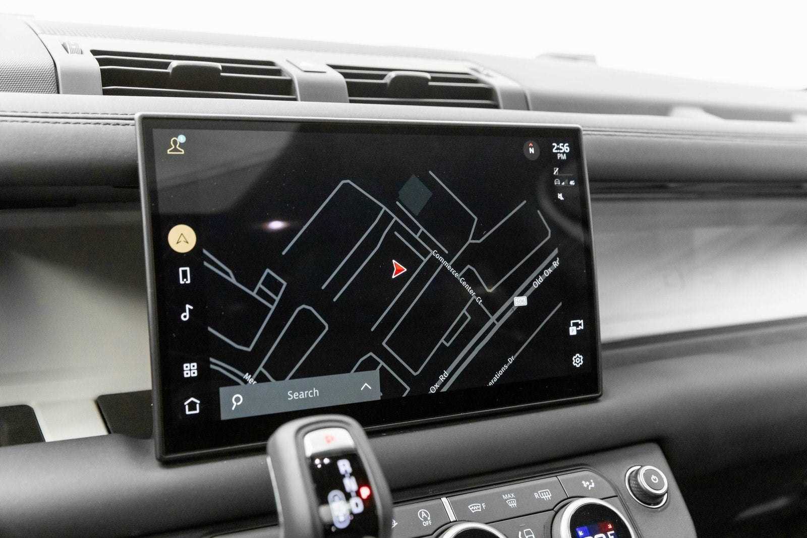 Land Rover Defender S 2025