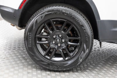 Land Rover Defender S 2025