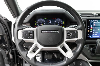 Land Rover Defender S 2025