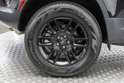 Land Rover Defender S 2025