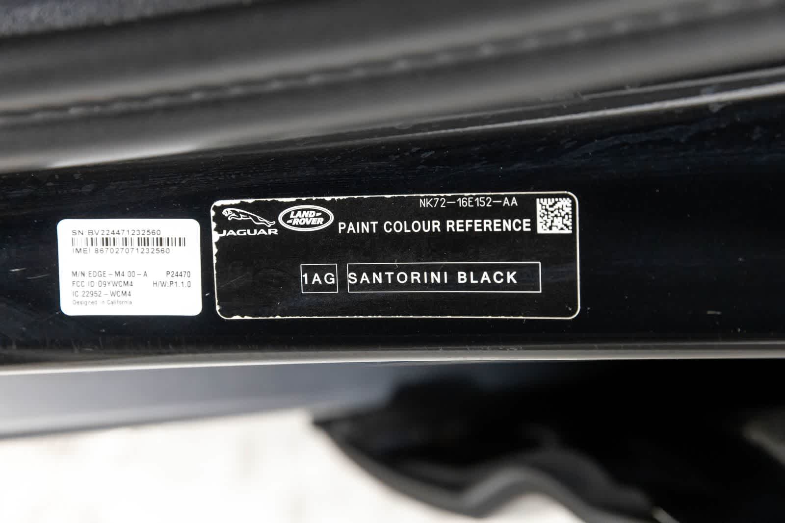 Land Rover Defender S 2025