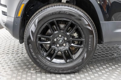 Land Rover Defender S 2025