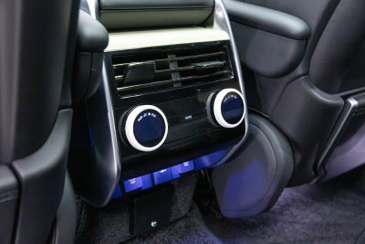 Land Rover Range Rover SV 2025