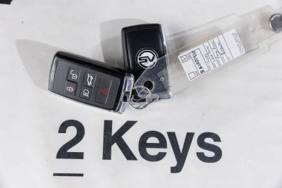 Land Rover Range Rover SV 2025