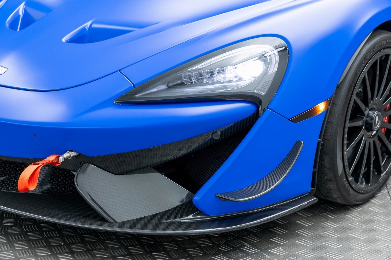 McLaren 620 Base 2020