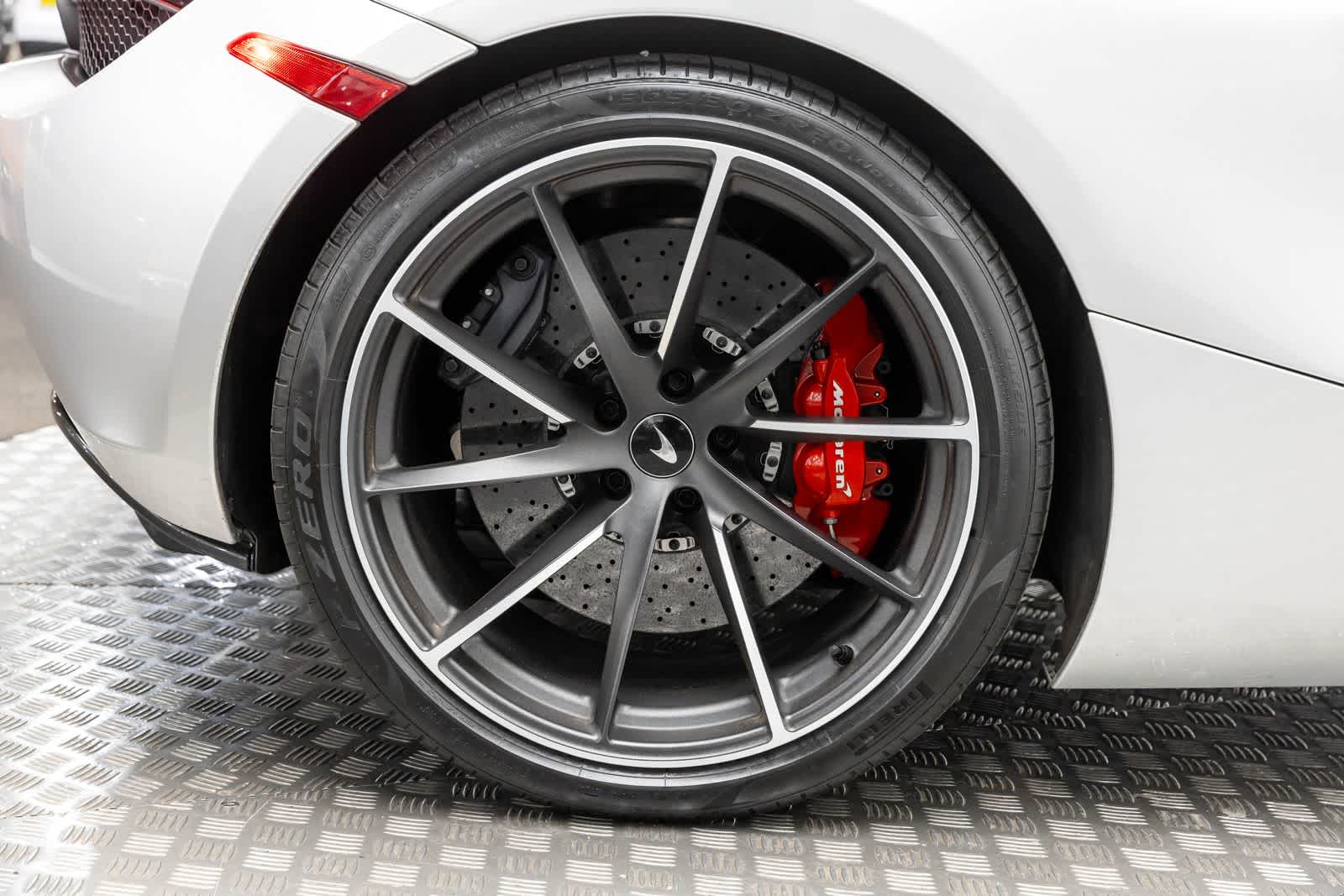 2022 McLaren 720S Spider