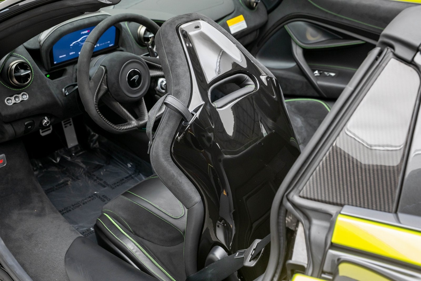 2023 McLaren 720S Spider