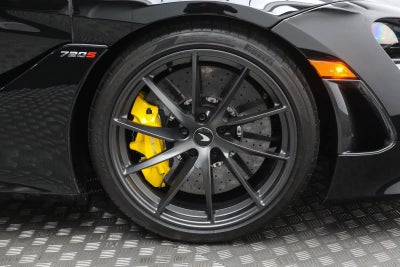 2022 McLaren 720S Spider