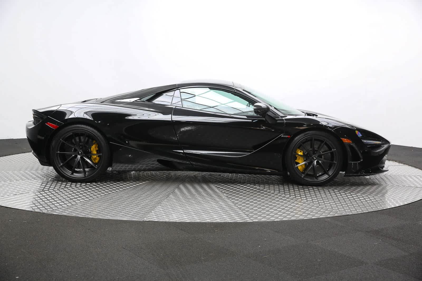 2022 McLaren 720S Spider