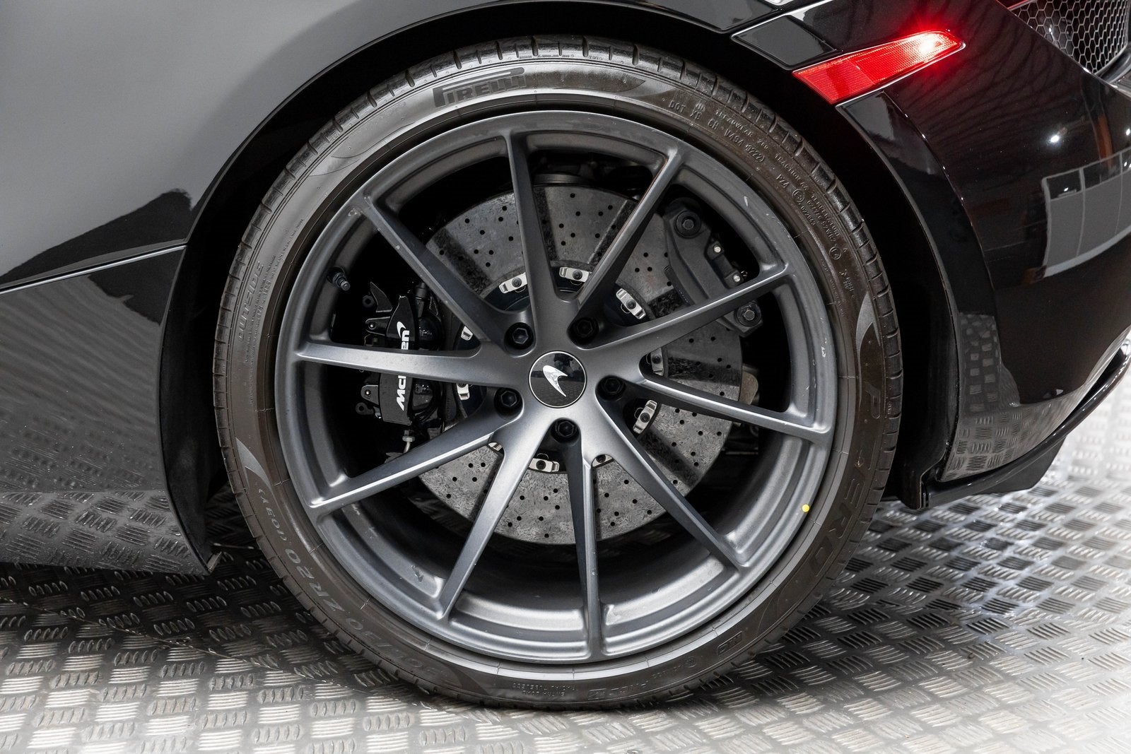 2023 McLaren 720S Spider