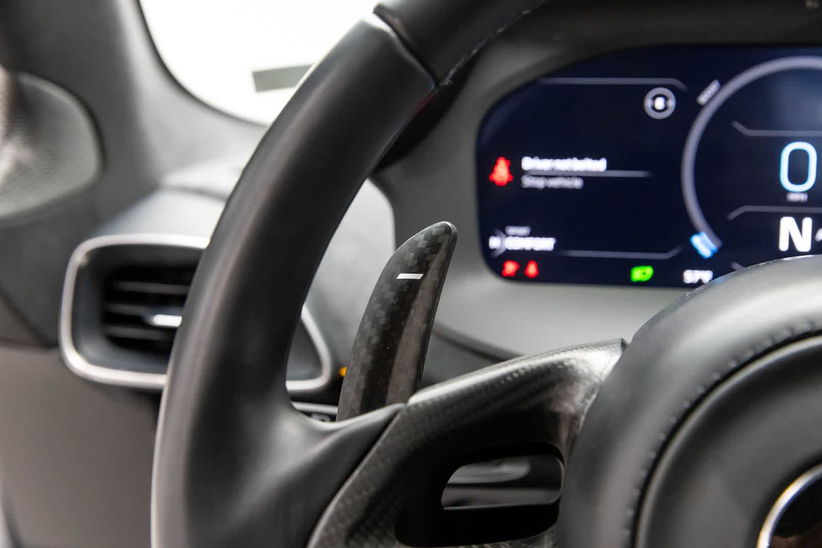 McLaren Artura Coupé 2023