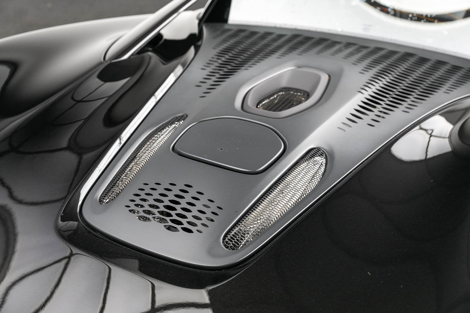 McLaren Artura Coupé 2023