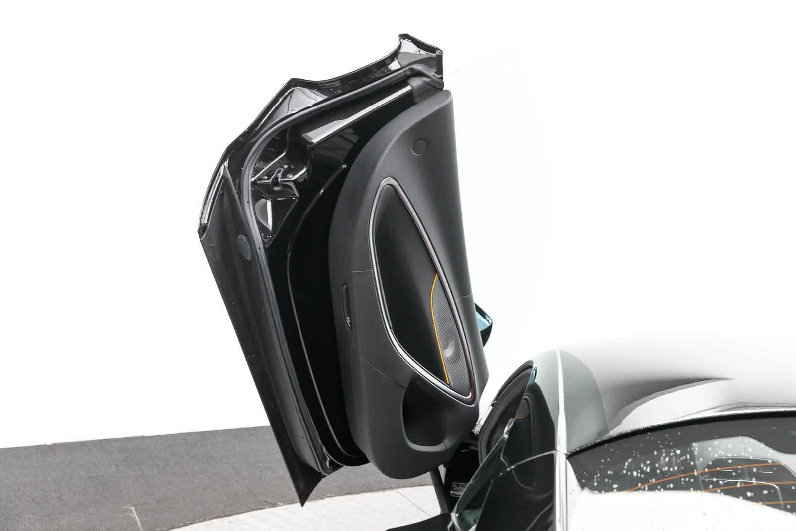 McLaren Artura Coupé 2023