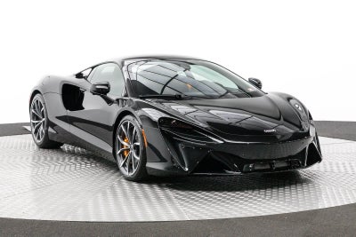 McLaren Artura Coupé 2023