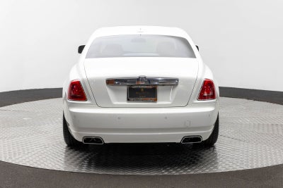 Rolls-Royce Ghost de 4 puertas, 2011
