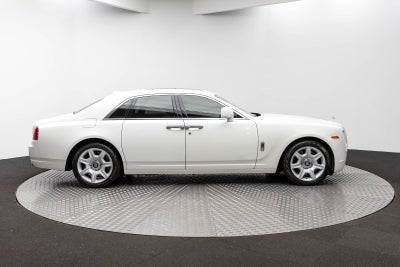 Rolls-Royce Ghost de 4 puertas, 2011