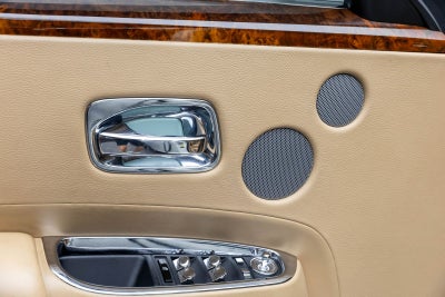 Rolls-Royce Ghost de 4 puertas, 2011