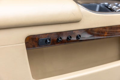 Rolls-Royce Ghost de 4 puertas, 2011