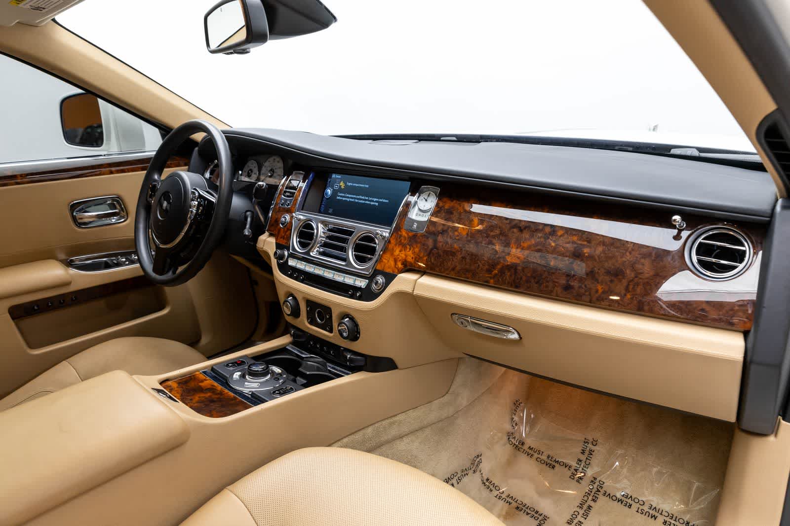 Rolls-Royce Ghost de 4 puertas, 2011