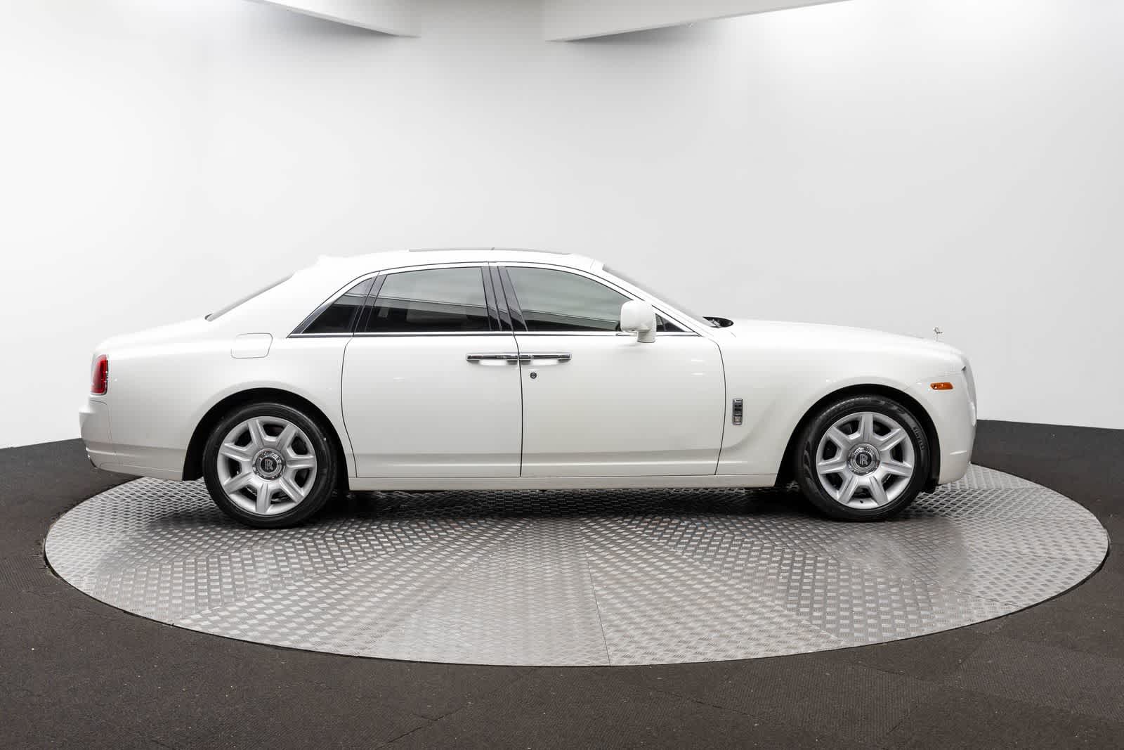 Rolls-Royce Ghost de 4 puertas, 2011