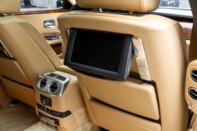 Rolls-Royce Ghost de 4 puertas, 2011