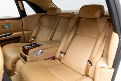 Rolls-Royce Ghost de 4 puertas, 2011