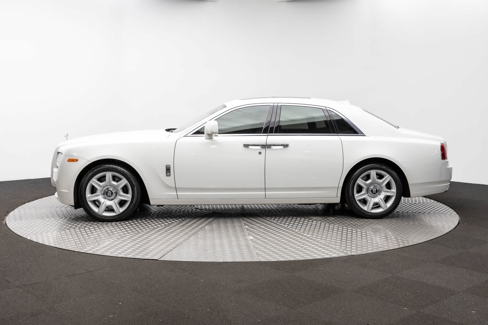 Rolls-Royce Ghost de 4 puertas, 2011
