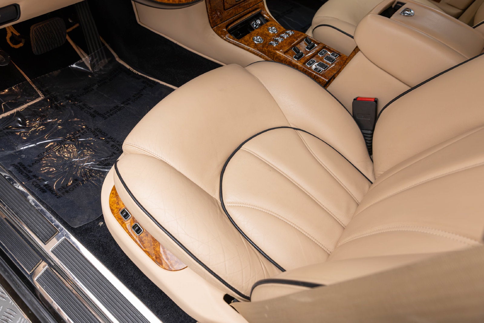 Rolls-Royce Silver Seraph de 4 puertas, berlina, de 2002