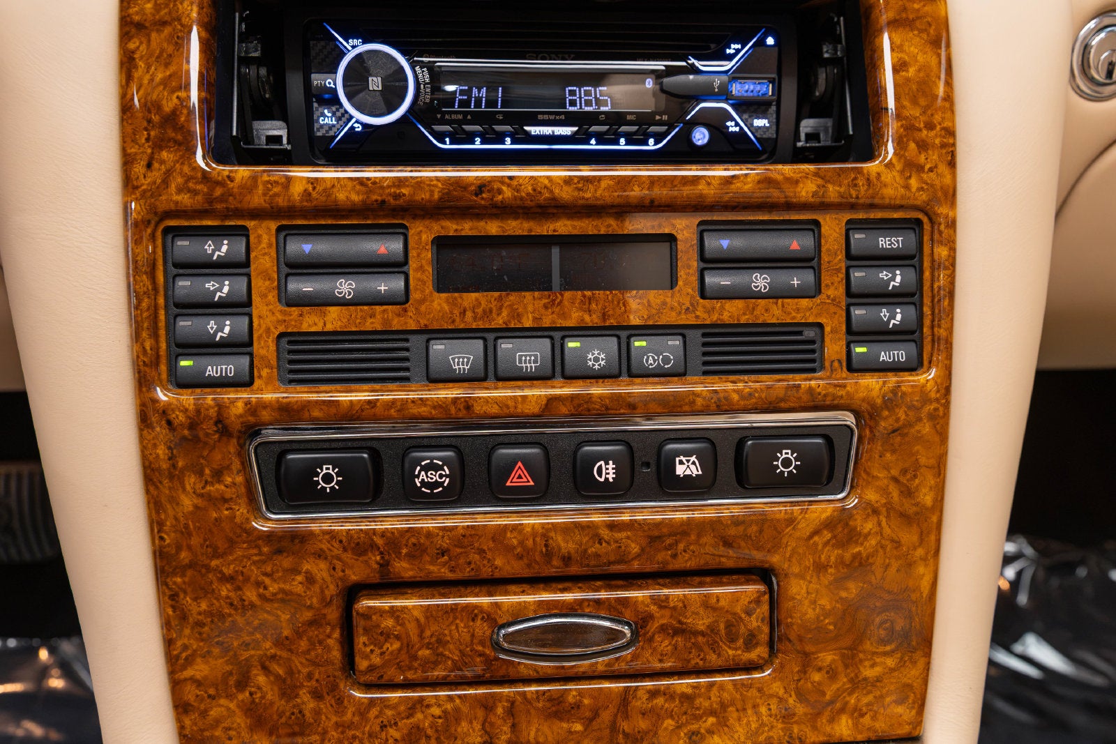 Rolls-Royce Silver Seraph de 4 puertas, berlina, de 2002
