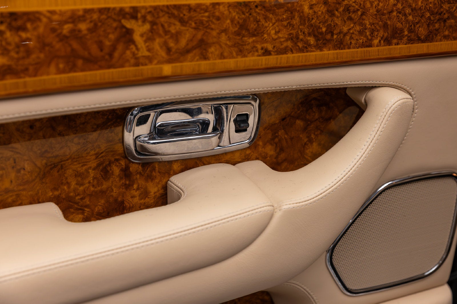Rolls-Royce Silver Seraph de 4 puertas, berlina, de 2002