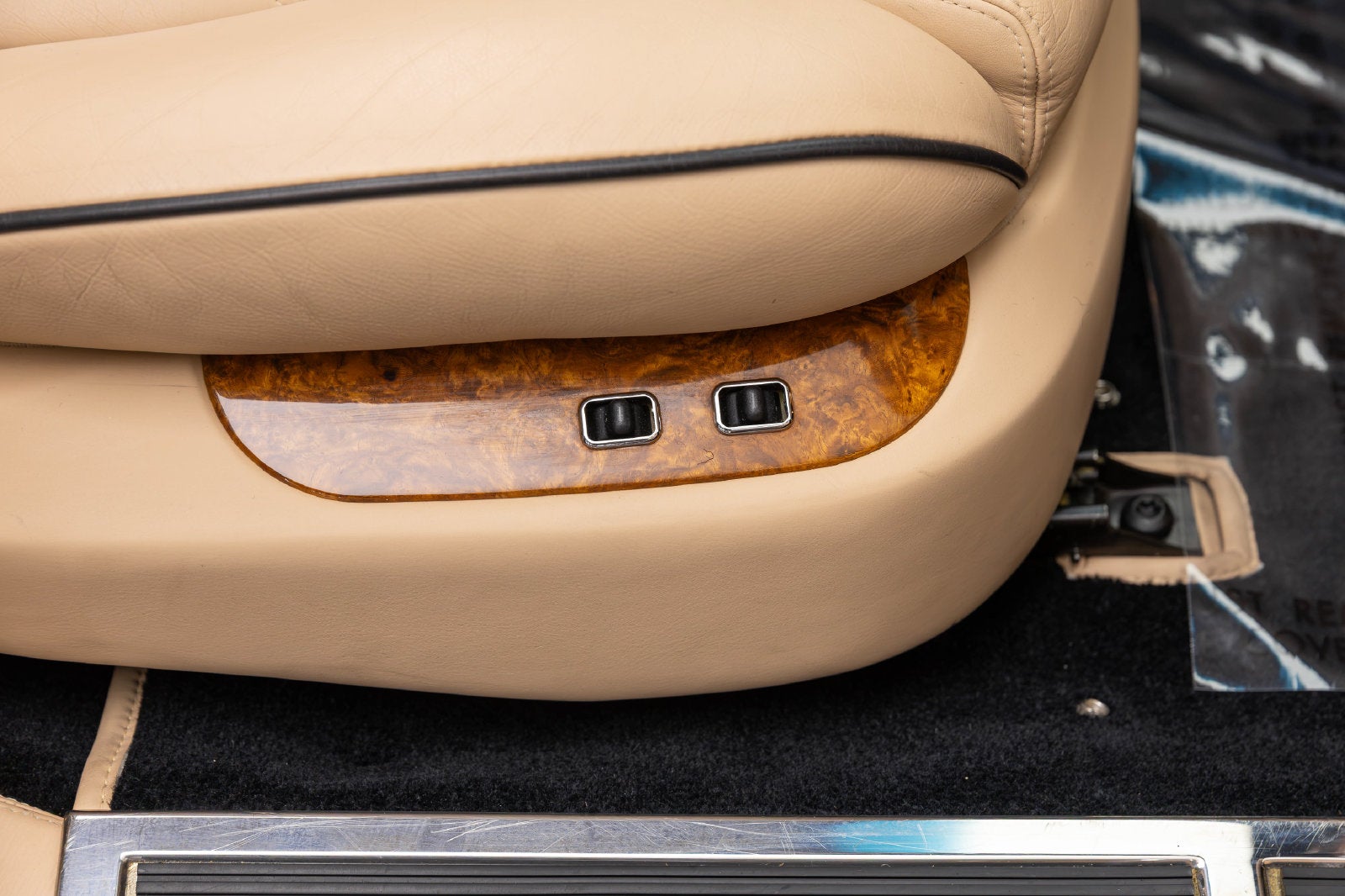 Rolls-Royce Silver Seraph de 4 puertas, berlina, de 2002