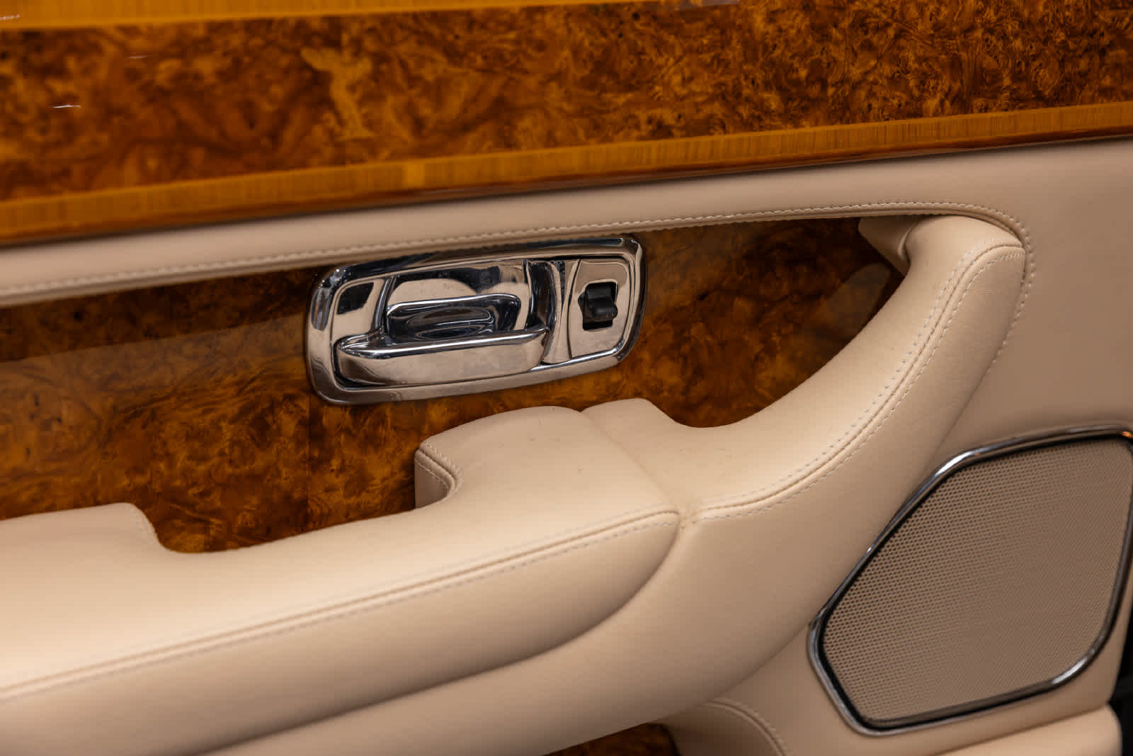 Rolls-Royce Silver Seraph de 4 puertas, berlina, de 2002