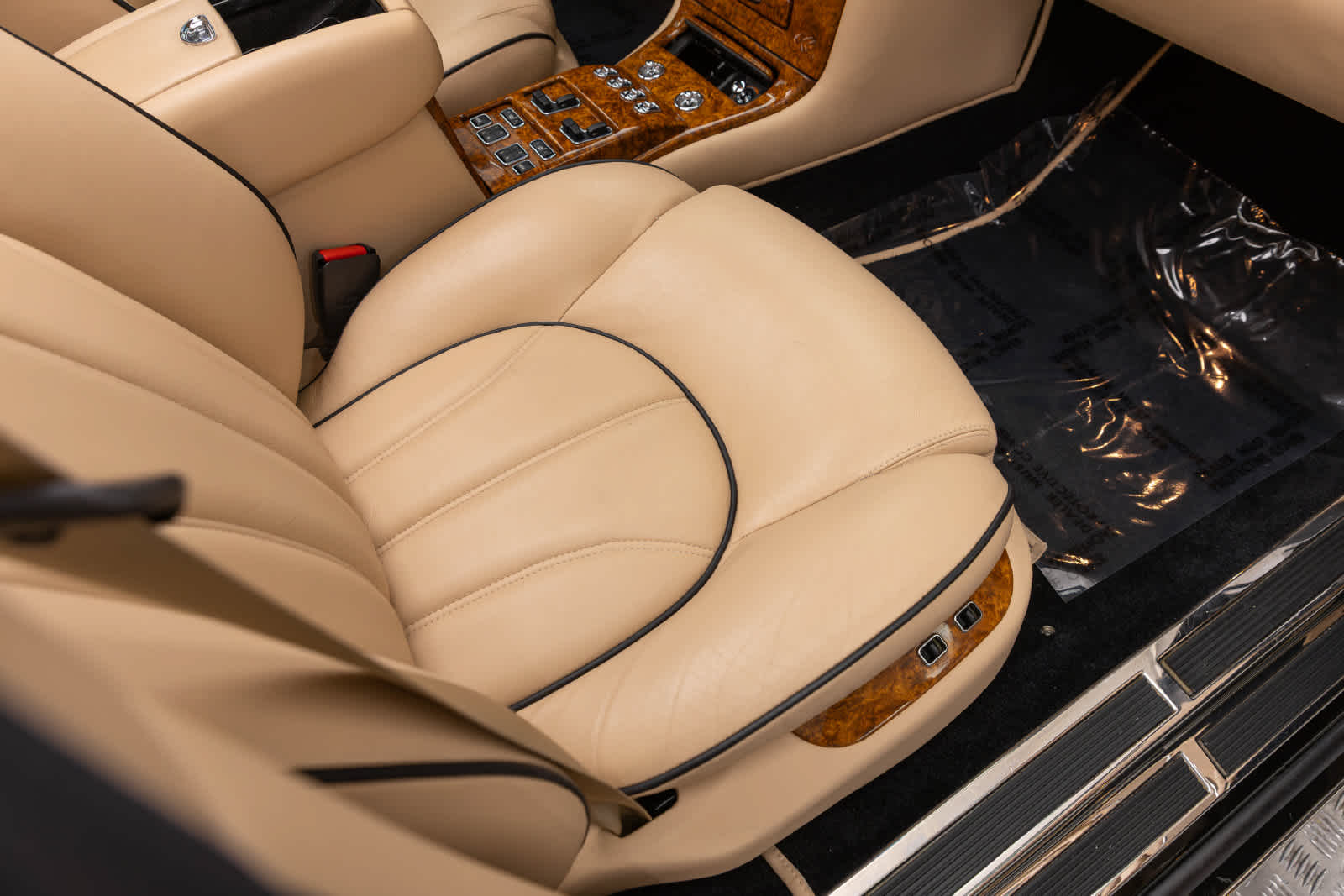 Rolls-Royce Silver Seraph de 4 puertas, berlina, de 2002
