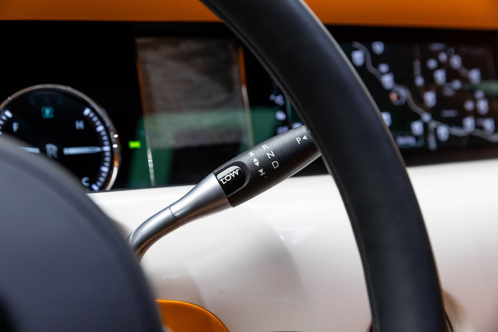 Rolls-Royce Phantom Sedán 2023