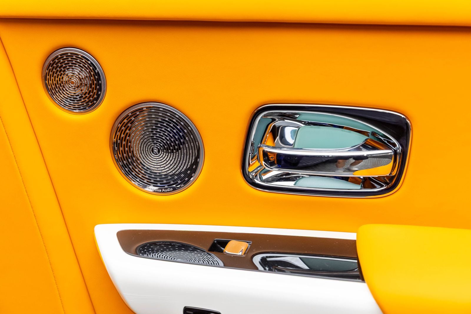 Rolls-Royce Phantom Sedán 2023