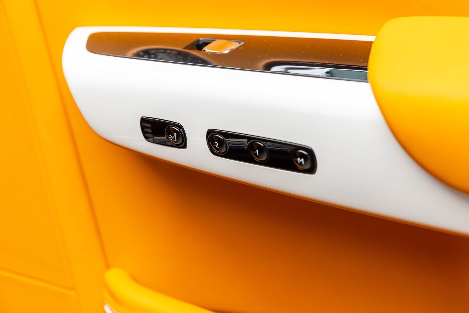 Rolls-Royce Phantom Sedán 2023