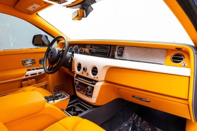 Rolls-Royce Phantom Sedán 2023