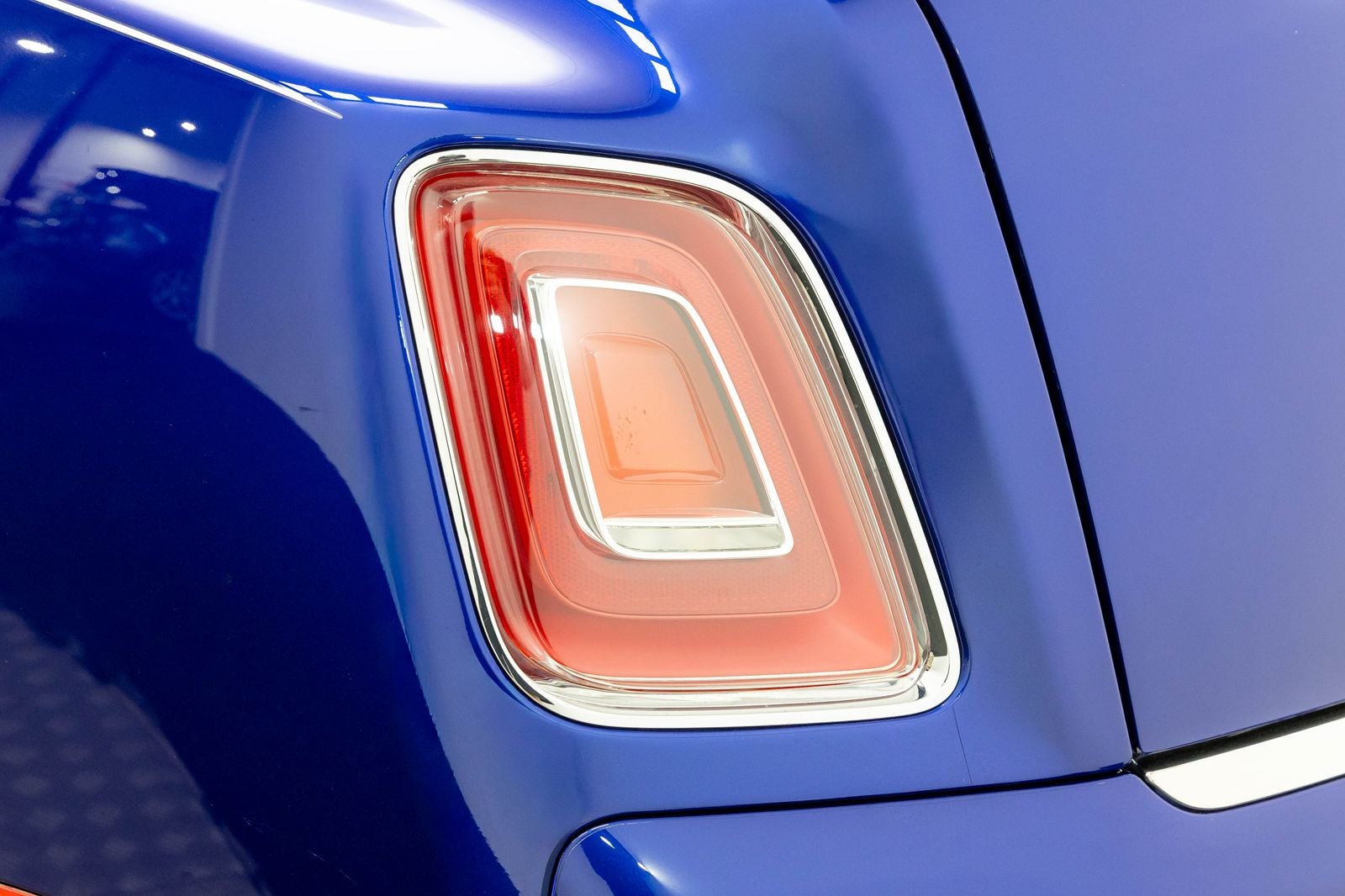 Rolls-Royce Phantom Sedán 2023