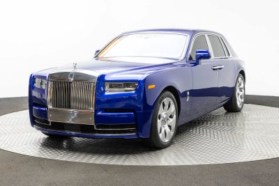 Rolls-Royce Phantom Sedán 2023